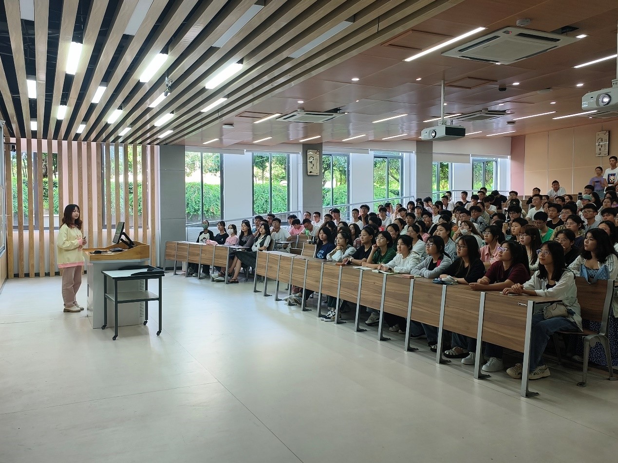 四川大学商学院2023级本科新生入学教育有序开展 - 四川大学商学院