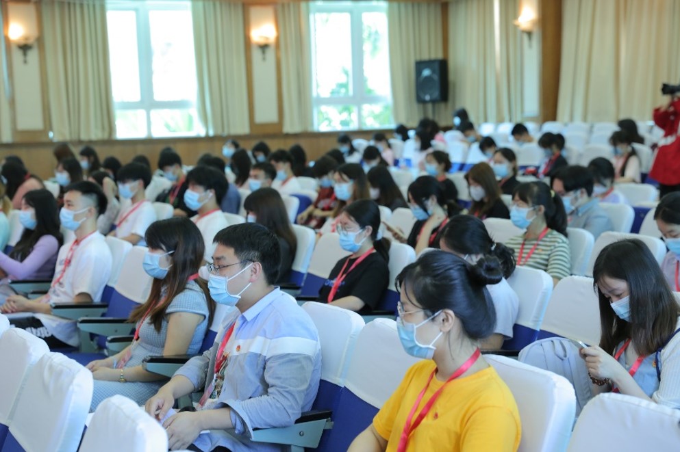 共青团四川大学商学院第三次代表大会顺利召开 - 四川大学商学院